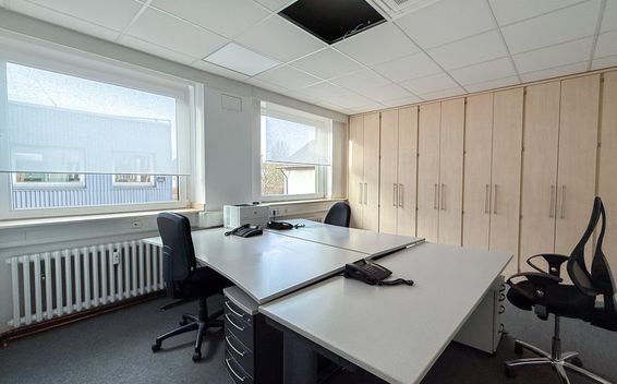 Moderne und zentrale Büroeinheit mit 162 m² Fläche im Essener Süden (Bergerhausen)