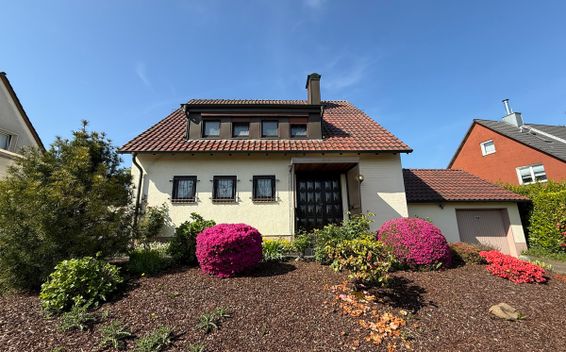 *RESERVIERT* Freistehendes Einfamilienhaus mit großem Garten in begehrter Lage von Essen-Schönebeck