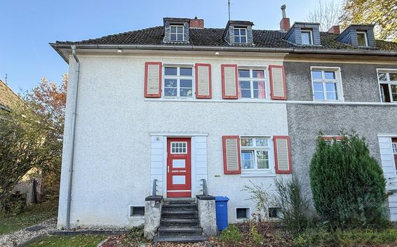 Historisches Schmuckstück in der Krupp-Siedlung Altenhof II in Essen-Stadtwald