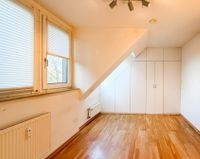 Arbeitszimmer mit Abstellraum
