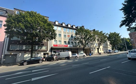 Vielseitiges Ladenlokal mit großer Schaufensterfront im Essener Südostviertel